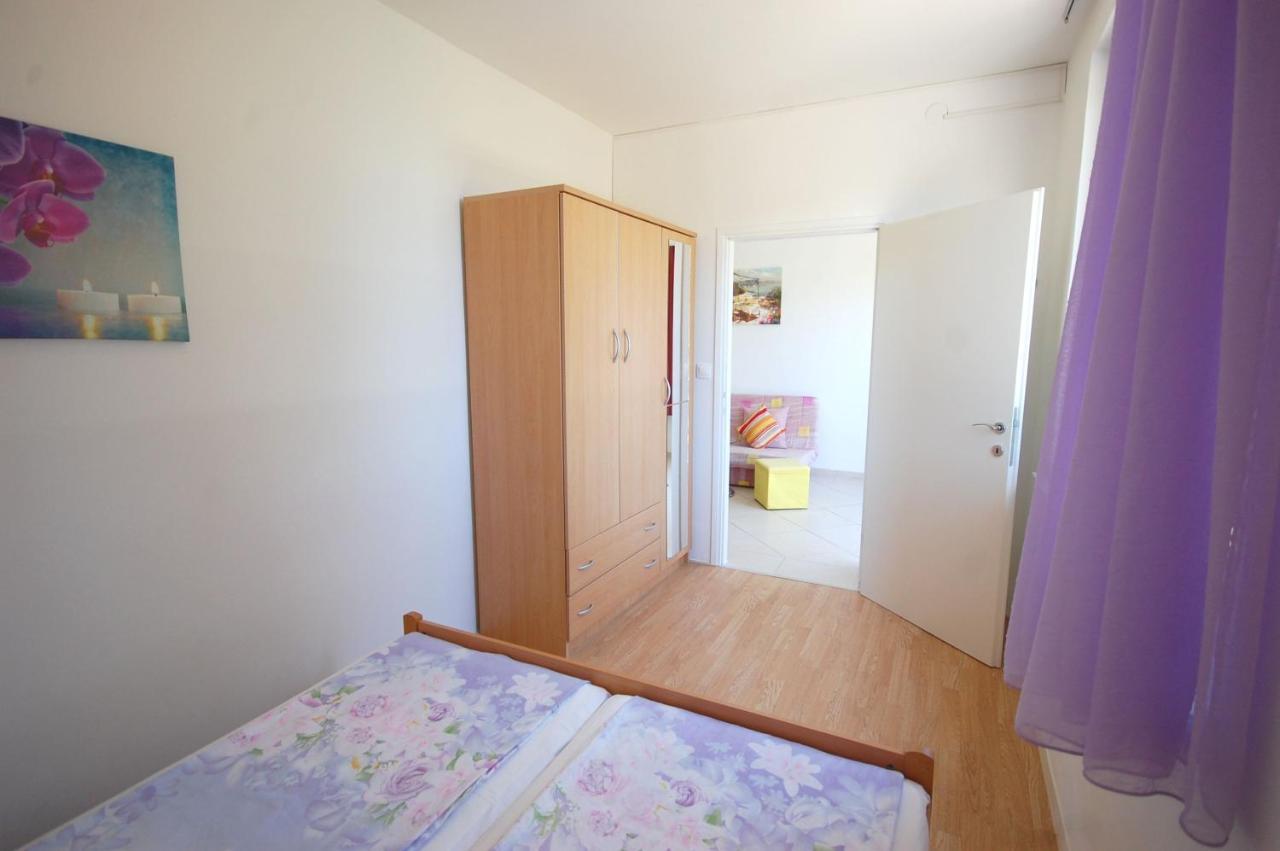 נייביצה Apartment Blanka By El-Pi Tours מראה חיצוני תמונה