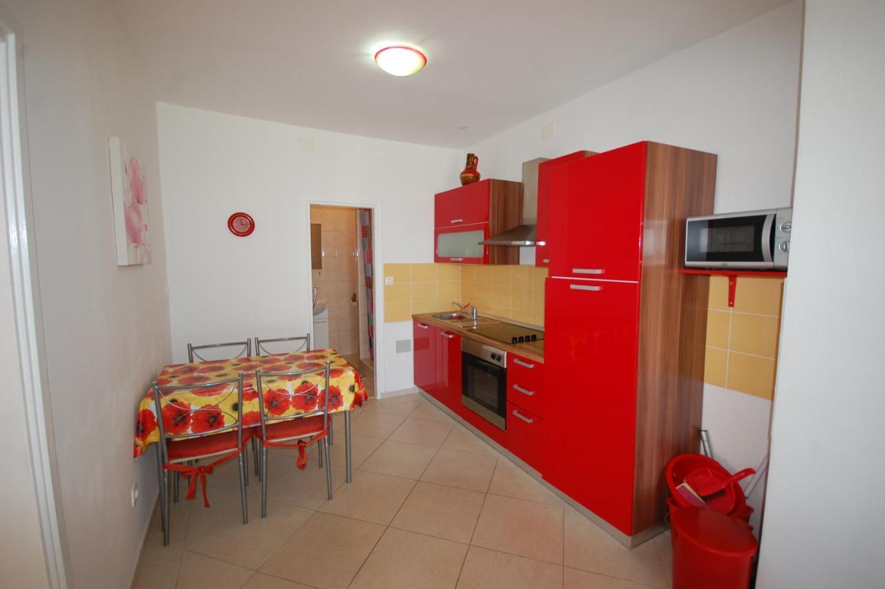 נייביצה Apartment Blanka By El-Pi Tours מראה חיצוני תמונה